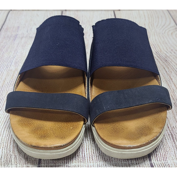 gentle souls Shoes - Gentle Souls by Kenneth Cole Layton Slip On Sandals Women's US 6.5M Navy Blue